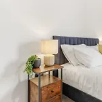 Cosy - Sleeps 4 - Prime Location Apartment York
