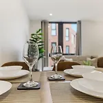 Cosy - Sleeps 4 - Prime Location Apartment York