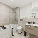 Appartement Cosy - Sleeps 4 - Prime Location