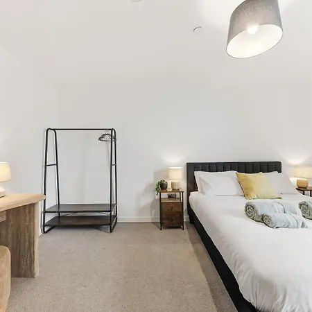 Cosy - Sleeps 4 - Prime Location アパート *