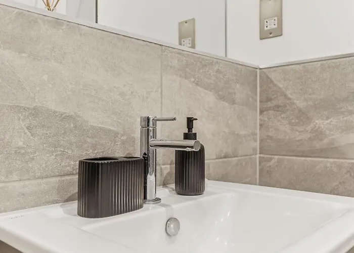 Cosy - Sleeps 4 - Prime Location Lägenhet *