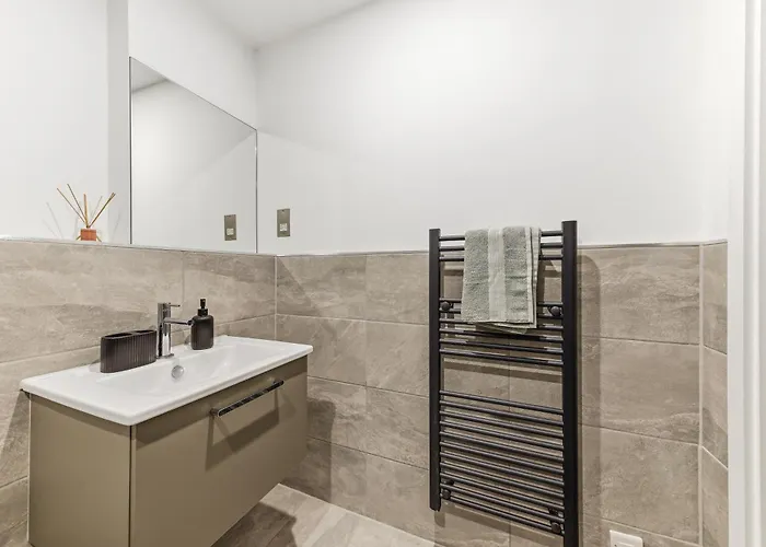 Lägenhet Cosy - Sleeps 4 - Prime Location